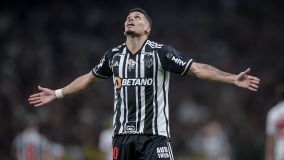Paulinho é o artilheiro do Brasileirão 2023 até o momento