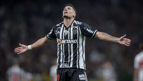 Paulinho é o artilheiro do Brasileirão 2023 até o momento