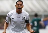 Ex-Santos choca ao contar sequestro da irmã: "Falavam que ia chegar uma orelha"