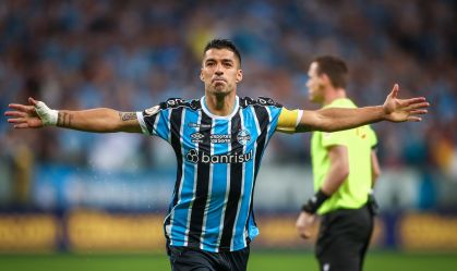 Suárez, do Grêmio, é eleito o craque do Campeonato Brasileiro no Bola de Prata