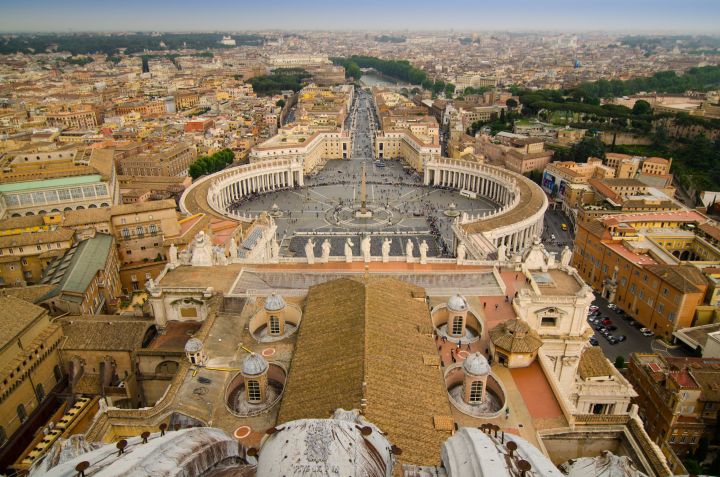 Vista aérea da Cidade do Vaticano / Pexels