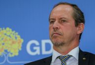 Cappelli diz à CNN que continua 