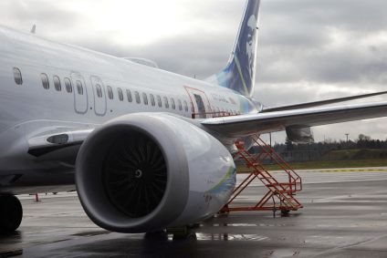 Área do plugue de porta na fuselagem do avião Boeing 737-9 MAX que fazia o voo 1282 da Alaska Airlines