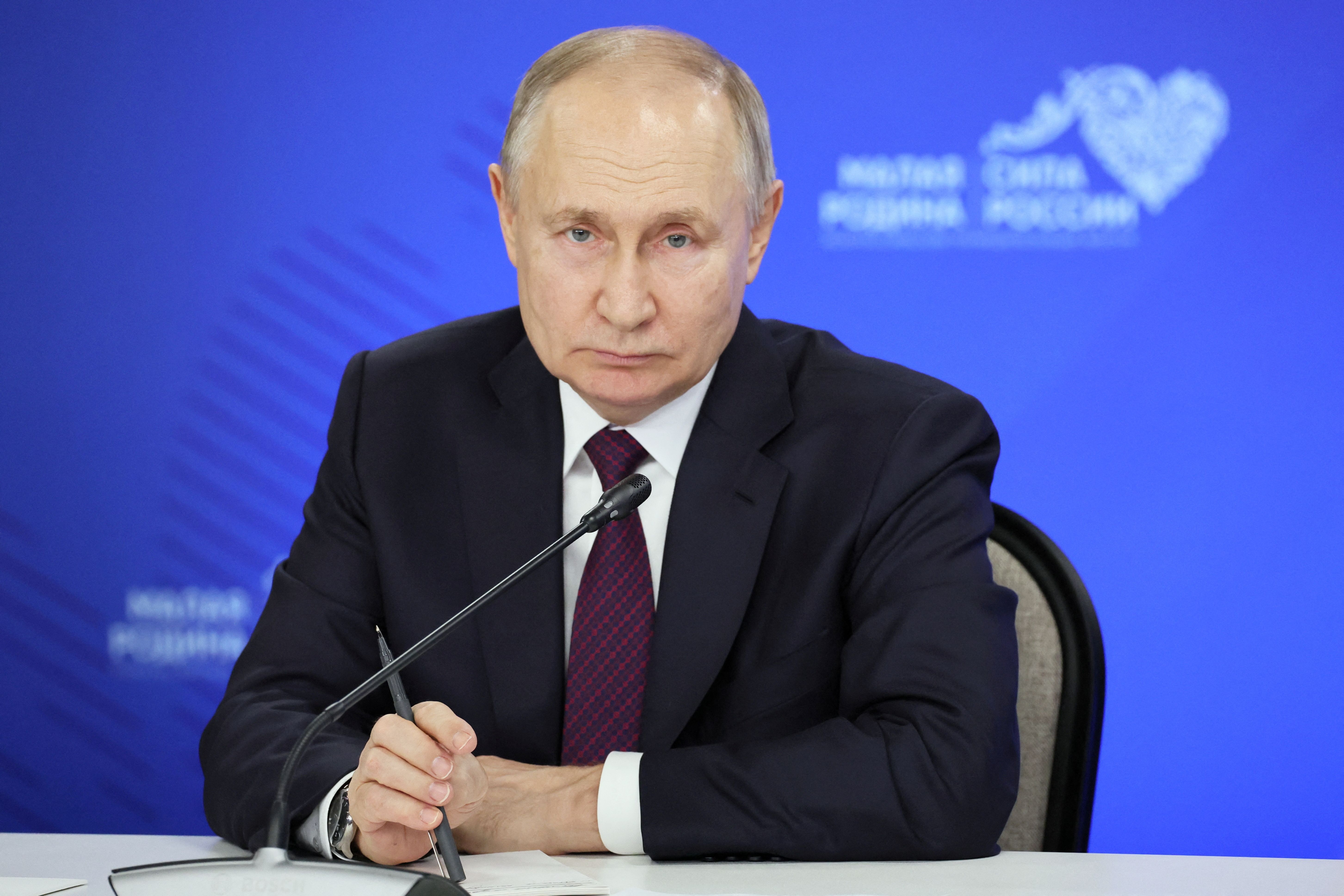 O presidente russo, Vladimir Putin, participa de reunião com chefes de municípios na cidade de Odintsovo, na região de Moscou, Rússia