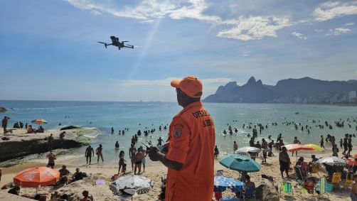 Tecnologia é usada para evitar afogamentos no Rio de Janeiro.