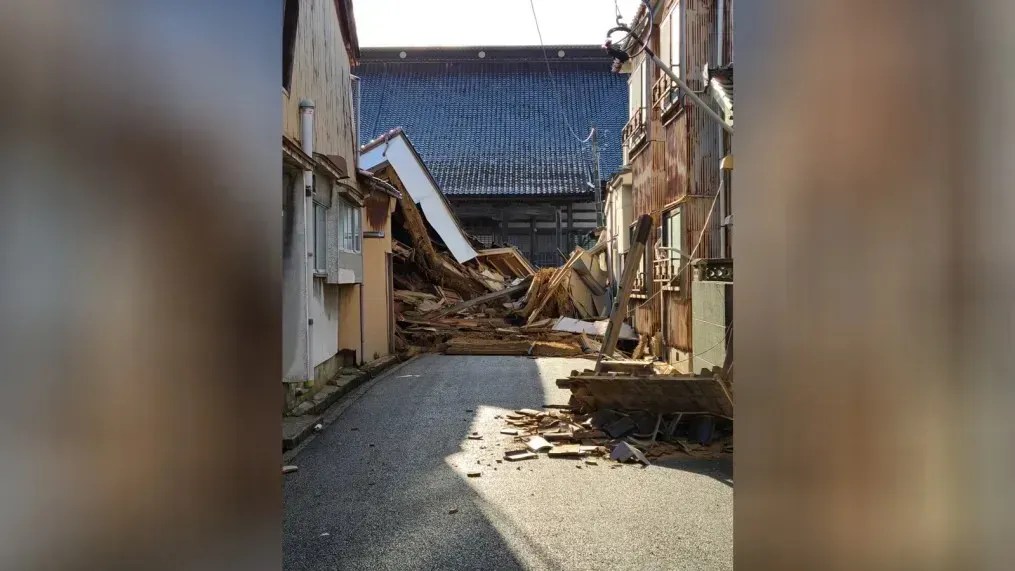 Casas atingidas por terremotos na cidade de Nanao, na província de Ishikawa, Japão. / Courtesy Kouki Takahashi