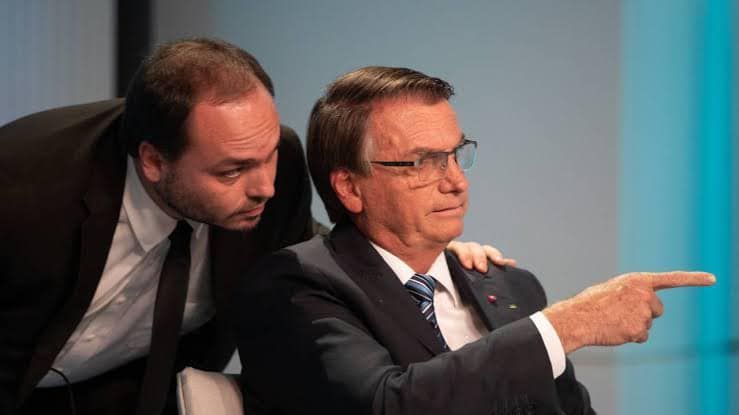 Facebook de Carlos Bolsonaro