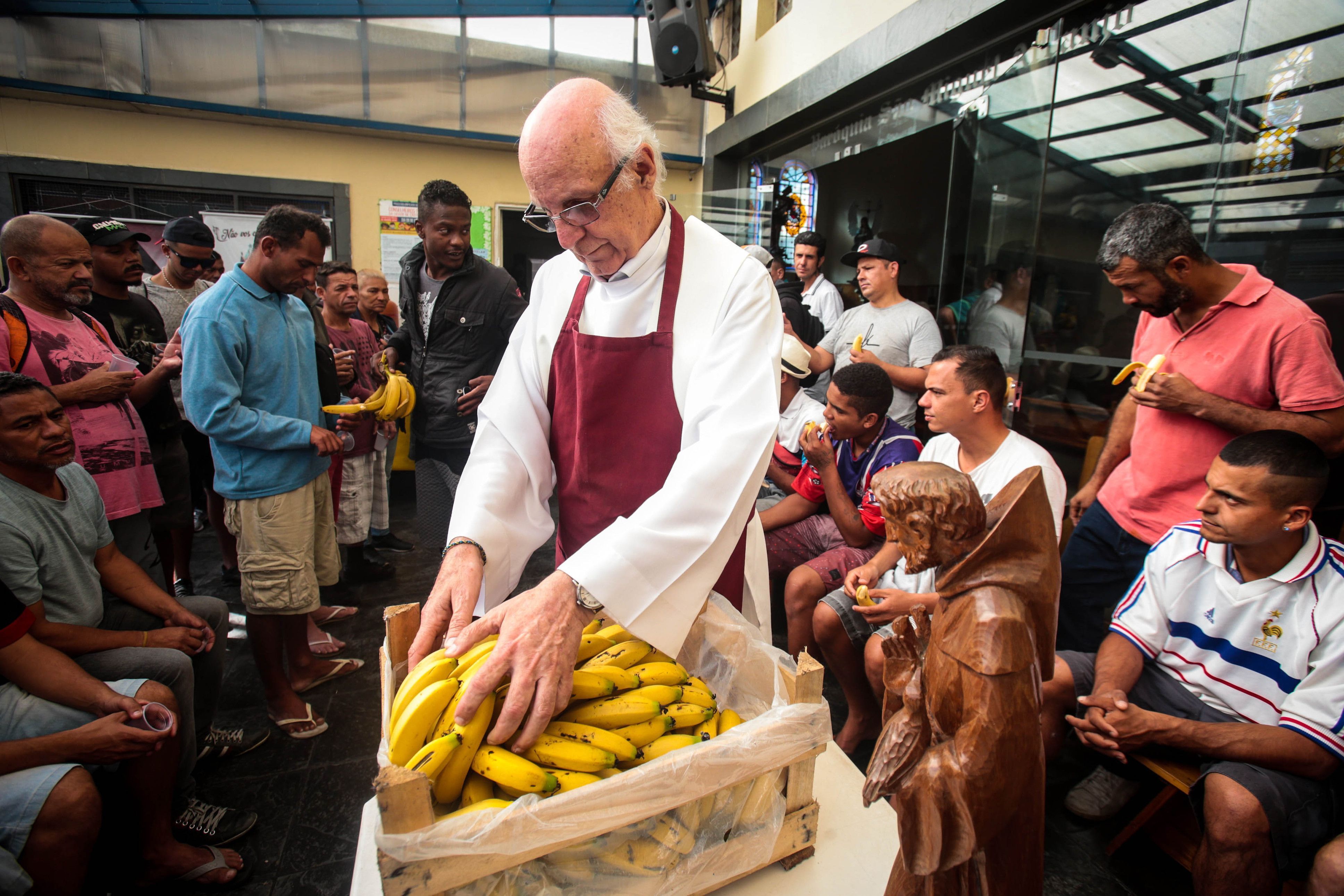 Padre Júlio Lancellotti será alvo de CPI das ONGs na Câmara de SP, prevista para fevereiro