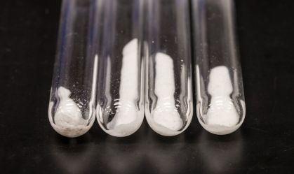 IA da Microsoft encontra novo material com potencial de uso em baterias