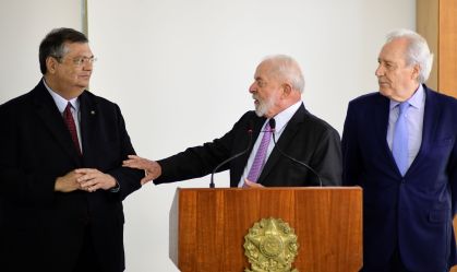 Lula anuncia Lewandowski para o comando do Ministério da Justiça