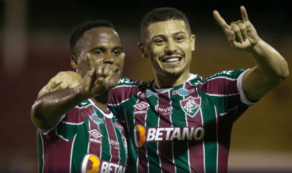 Arias e André são dois alvos do mercado europeu e podem deixar o Fluminense