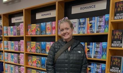 Autora-Colleen-Hoover