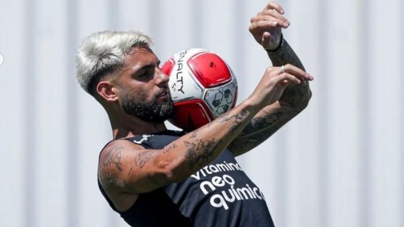 Corinthians vence o são Caetano em jogo-treino