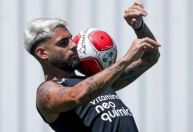 Corinthians goleia São Caetano em último jogo-treino antes do Paulistão