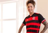 Cristiane revela dificuldade em jogar no Flamengo: 