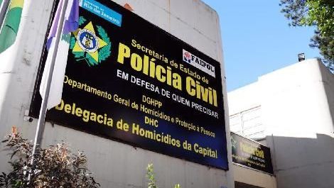 DHC RJ