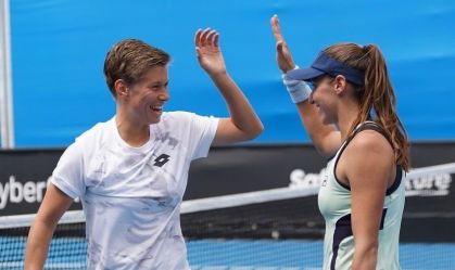 Stefani é eliminada nas duplas femininas do Australian Open