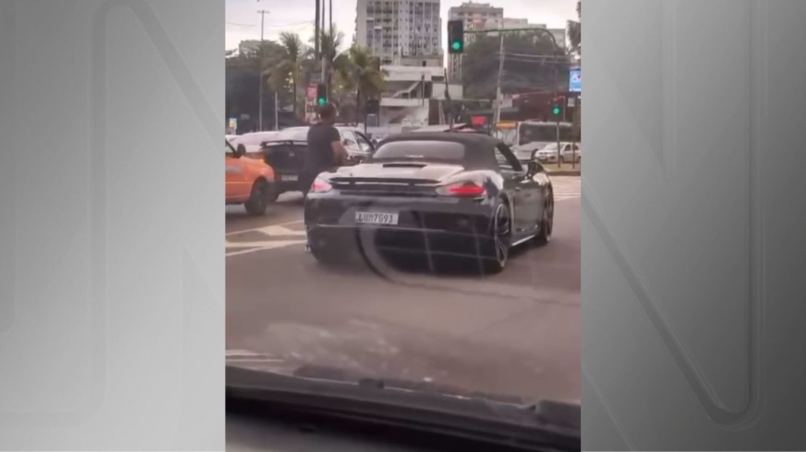 Policial assaltado Porsche