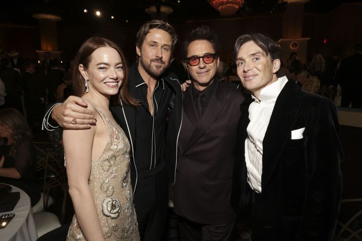 Emma Stone, Ryan Gosling, Robert Downey Jr. e Cillian Murphy na 81ª edição do Globo de Ouro / Todd Williamson/CBS via Getty Images
