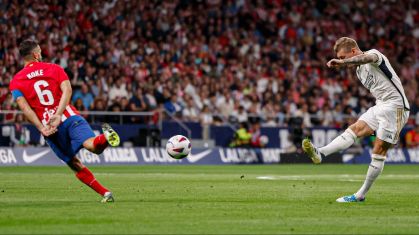 Real Madrid e Atlético de Madrid em campo por LALIGA 23/24