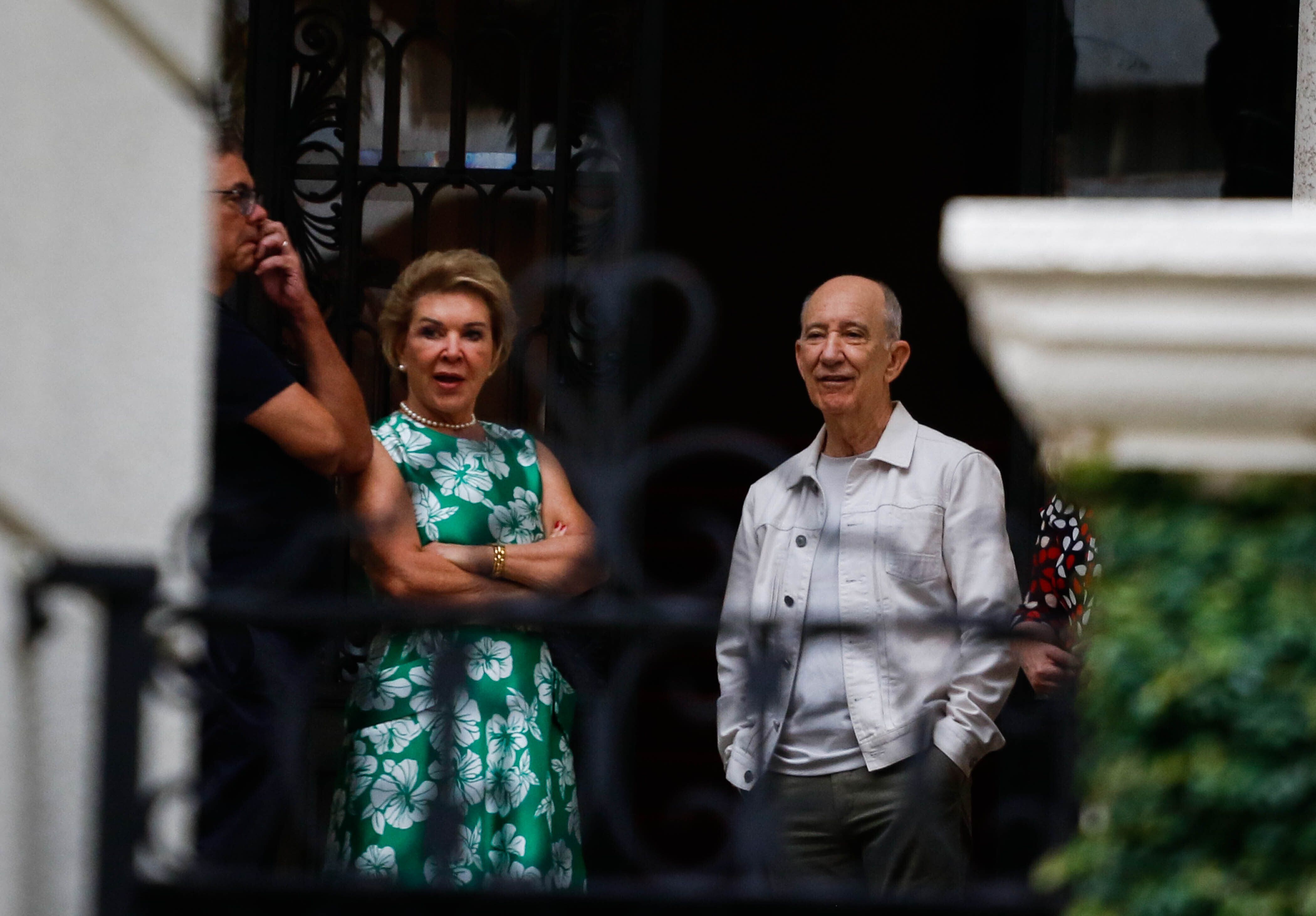 MARTA OFERECE ALMOÇO À BOULOS