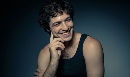 "Véspera": Gabriel Leone vai protagonizar adaptação do livro de Carla Madeira