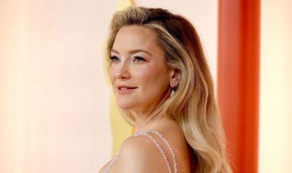 Kate Hudson diz que escolheu maternidade antes do trabalho: "Sacrifícios"