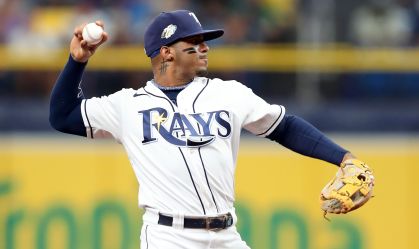 Jogador da MLB é preso acusado de ter relações com menor de idade