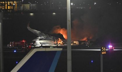 Japão investiga responsabilidades em colisão entre aviões que matou cinco pessoas