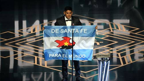 Torcedor do Club Atlético Colón venceu o prêmio de Torcedor FIFA no The Best