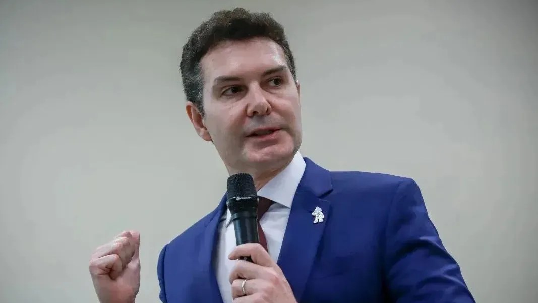 Jader Filho, ministro das Cidades