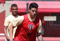 Indefinição segue e James, do São Paulo, não está garantido na Supercopa