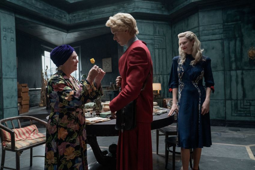 "Jogos Vorazes: A Cantiga dos Pássaros e das Serpentes" mostra a origem do vilão, Coriolanus Snow, da saga original / Murray Close