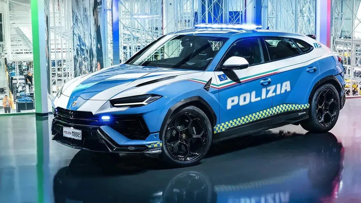 Lamborghini Urus Performance será usado para transportar órgãos e plasma