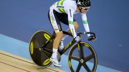 Melissa Hoskins correndo no Velódromo do Parque Olímpico de Londres em 17 de fevereiro de 2012