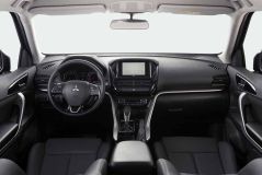 Mitsubishi Eclipse Cross Rush chega ao mercado