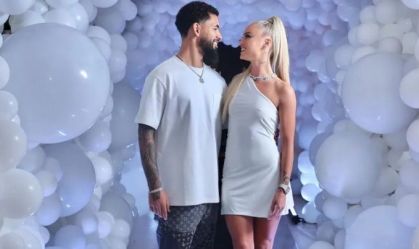 Douglas Luiz e Alisha Lehmann reatam namoro