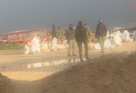 CNN mostra palestinos ajoelhados e vendados em Israel