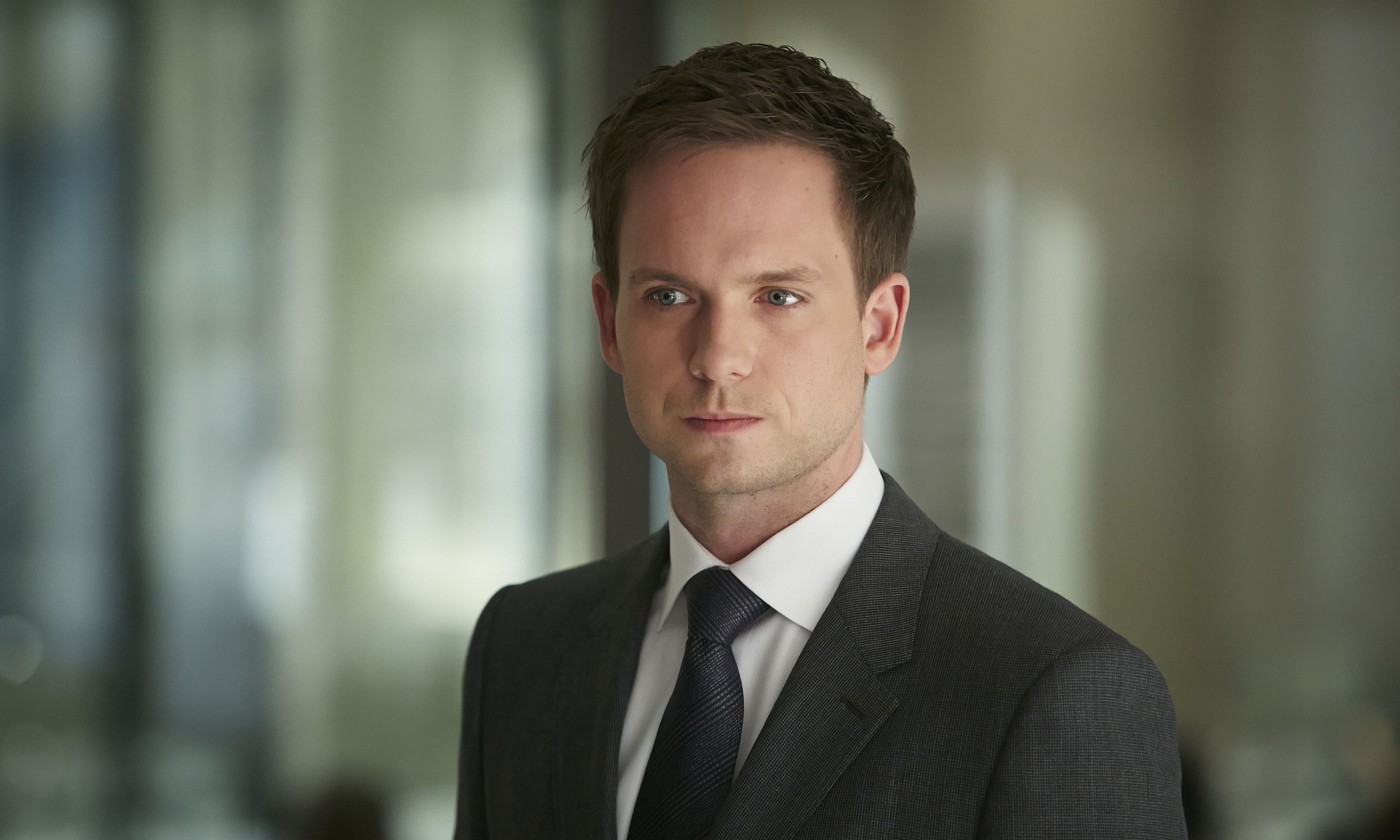 Patrick J. Adams diz que participaria do spin-off de 
