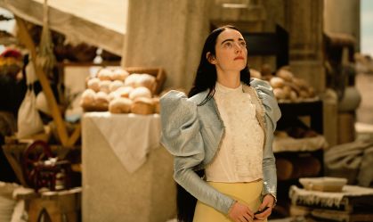 Indicado ao Oscar, "Pobres Criaturas" chega ao streaming neste mês