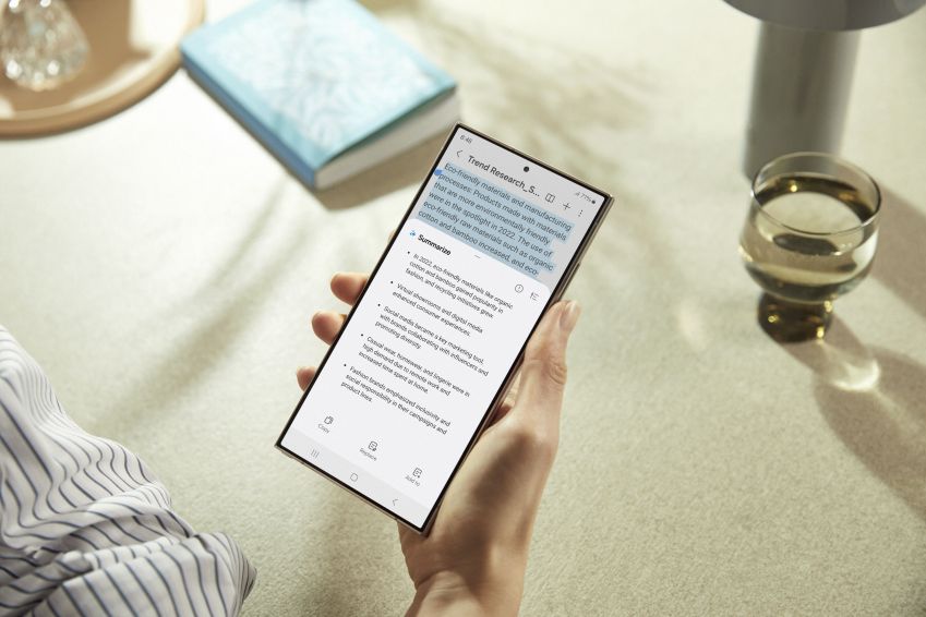 Samsung Galaxy S24 Ultra inclui ferramentes de inteligência artificial/ Samsung/divulgação