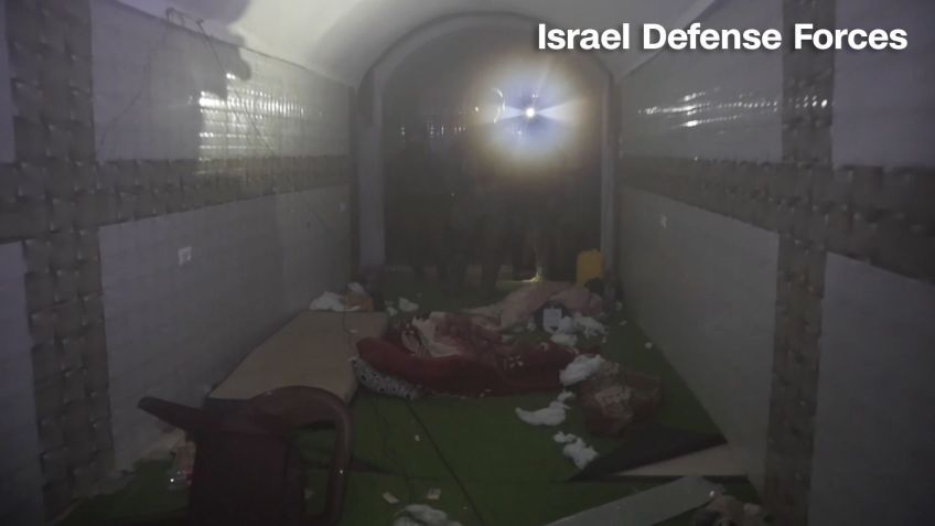 Suposto túnel do Hamas em Khan Younis, Gaza, é visto nesta captura de tela do vídeo divulgado pelas Forças de Defesa de Israel / Reprodução/IDF