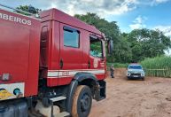Polícia encontra marcas de tiros e investiga morte de família no interior de SP