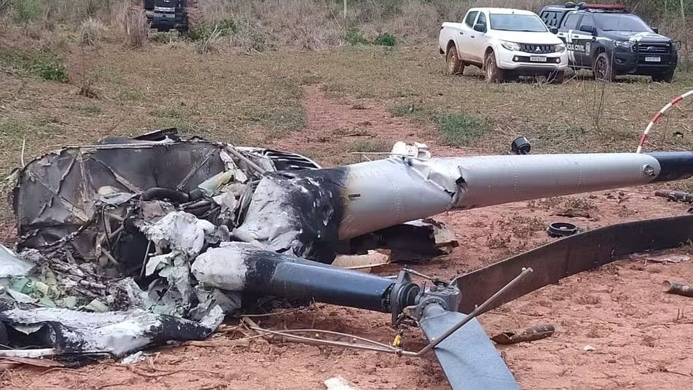 Helicóptero caiu dentro de fazenda no interior do Maranhão