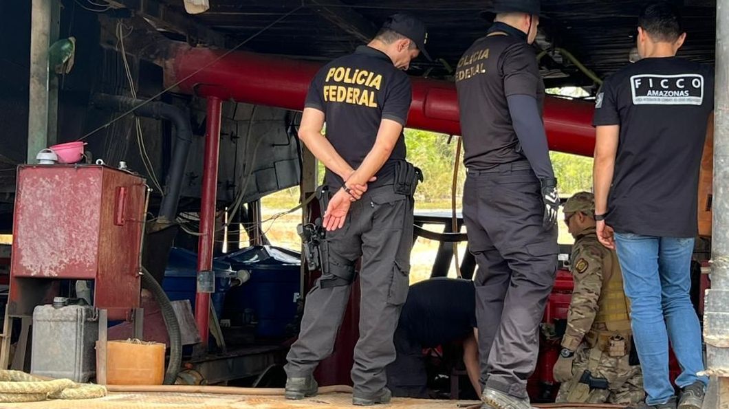 PF em operação contra garimpo ilegal em Manaus
