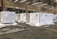Primeiras doses da vacina contra a dengue no SUS chegam ao Brasil