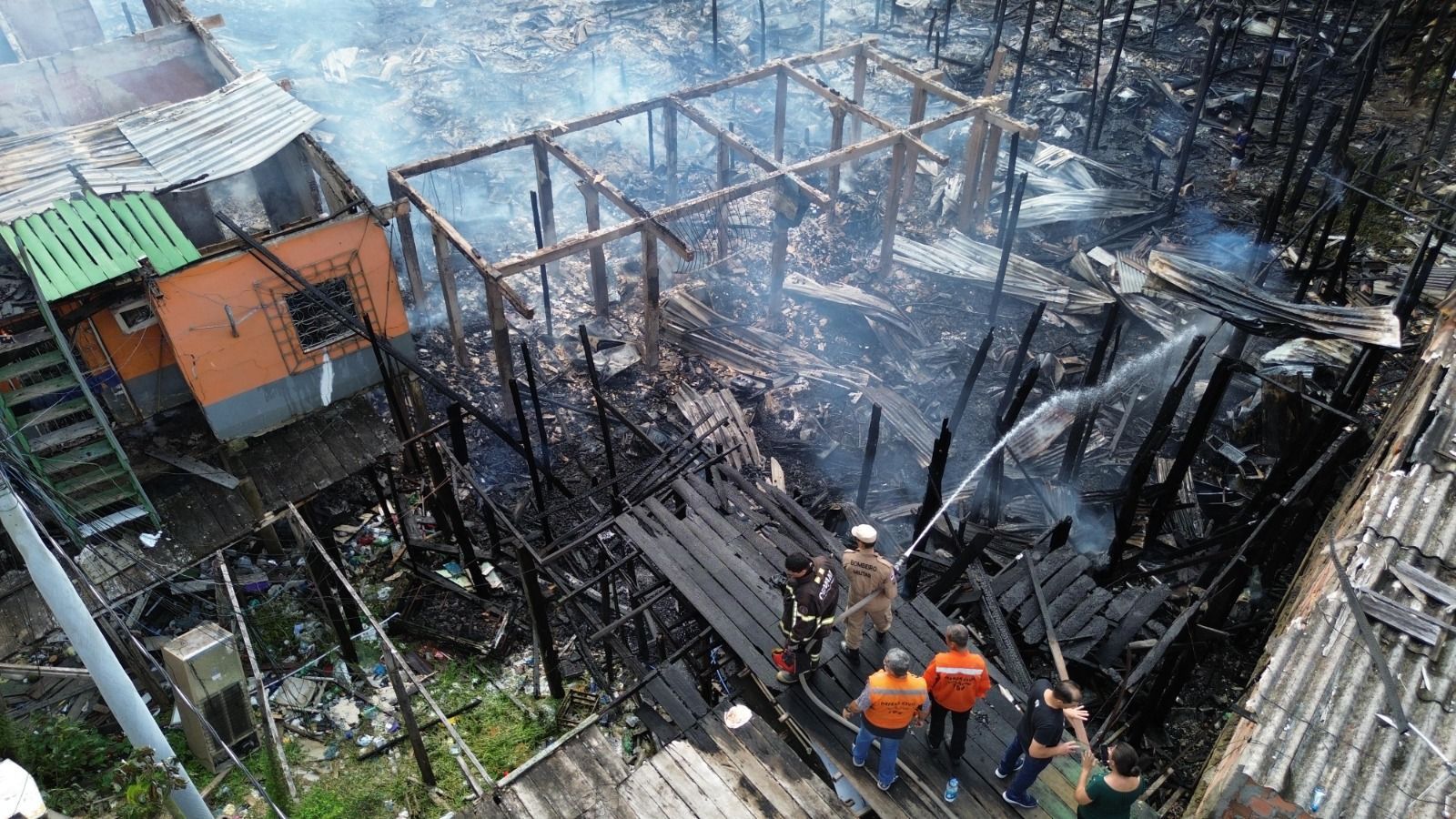 incêndio Manaus
