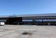 Avião da Azul faz pouso de emergência após acionamento de alerta de incêndio