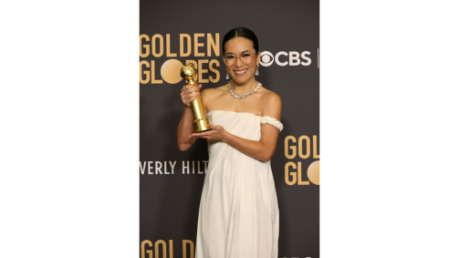 Ali Wong vence como Melhor Atriz em Série Limitada, Antológica ou Filme para TV