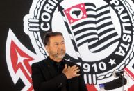 Presidente do Corinthians diz ter conversa avançada por Gabigol